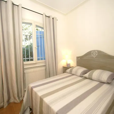 Ferienhaus In Near Beaches & Pool Saint-Tropez