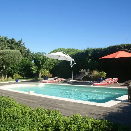 Modern With Private Garden Saint-Tropez