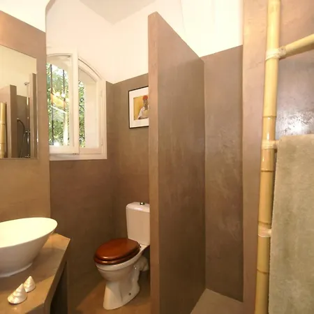 In Near Beaches & Pool Saint Tropez