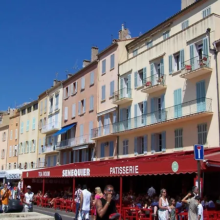 Hébergement de vacances In Near Beaches & Pool