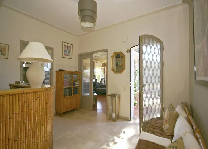 Ferienhaus In Near Beaches & Pool Saint-Tropez