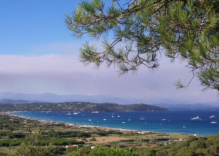 Ferienhaus In Near Beaches & Pool