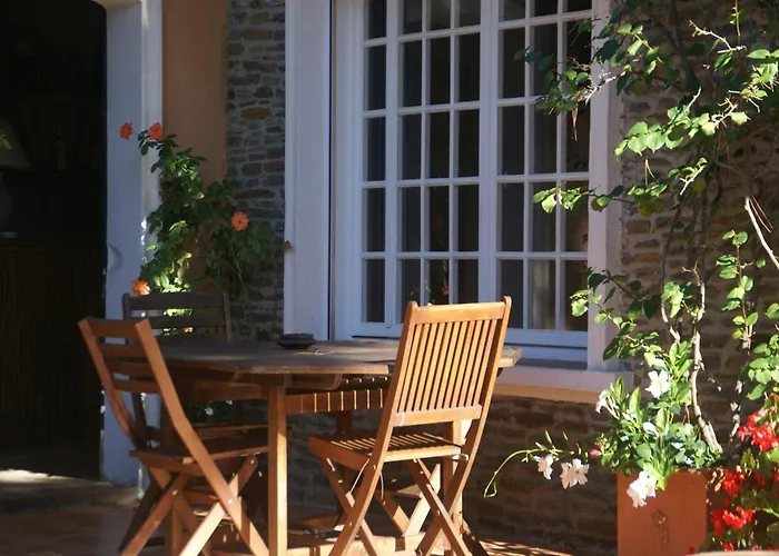 Vakantiehuis In Near Beaches & Pool *